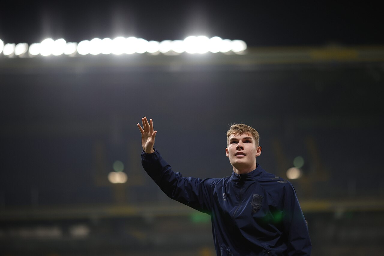 Cầu thủ Brøndby thi đấu trong bóng đá Đan Mạch